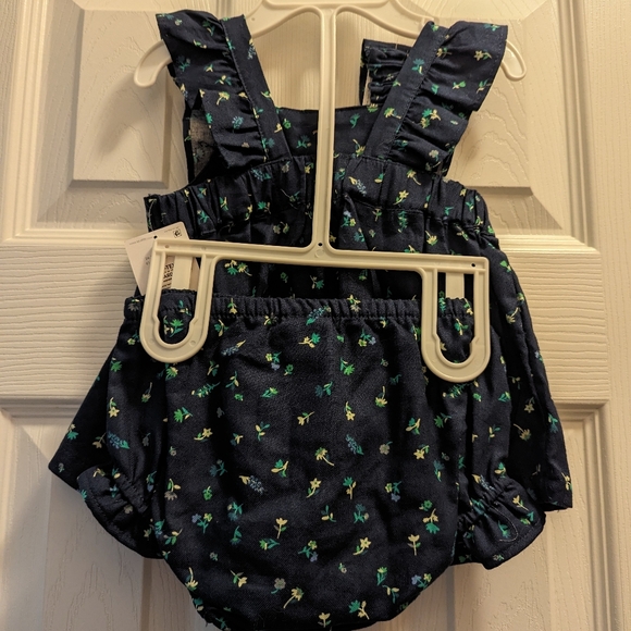 Carter's 3 piece outfit 6months - Picture 8 of 8